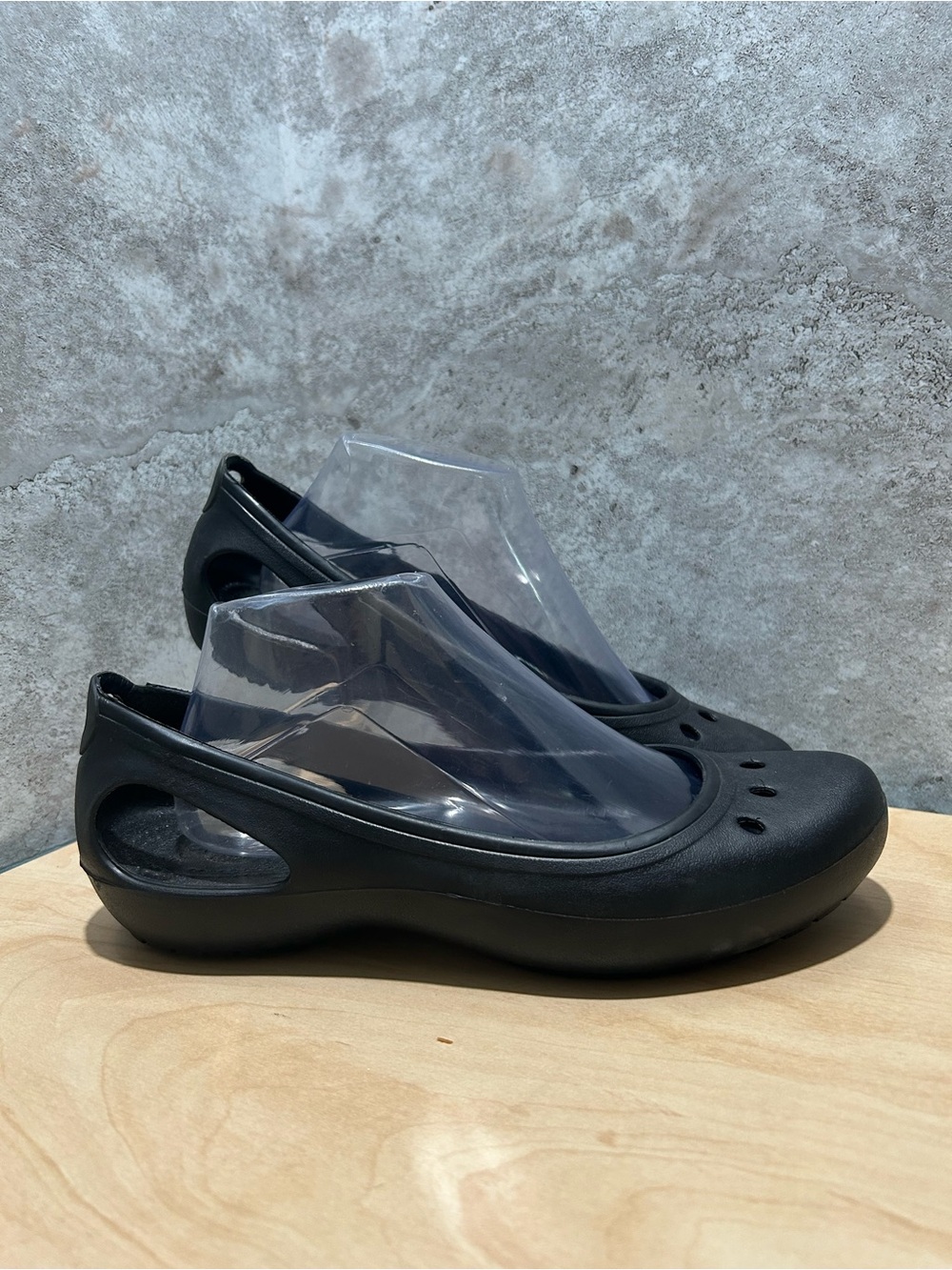 black Crocs Kadee Women's Flats size 9
